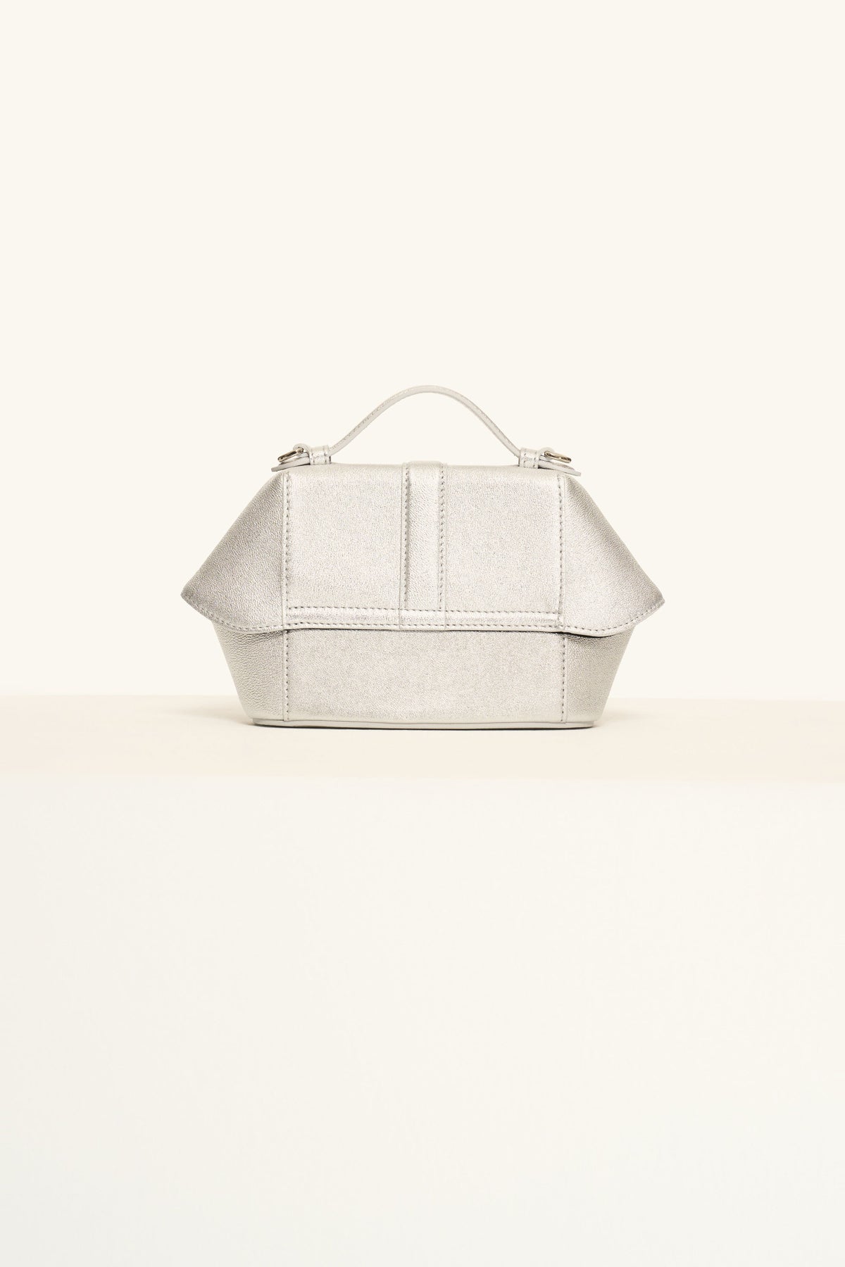 7514 – Structured Top-Handle Handbag
