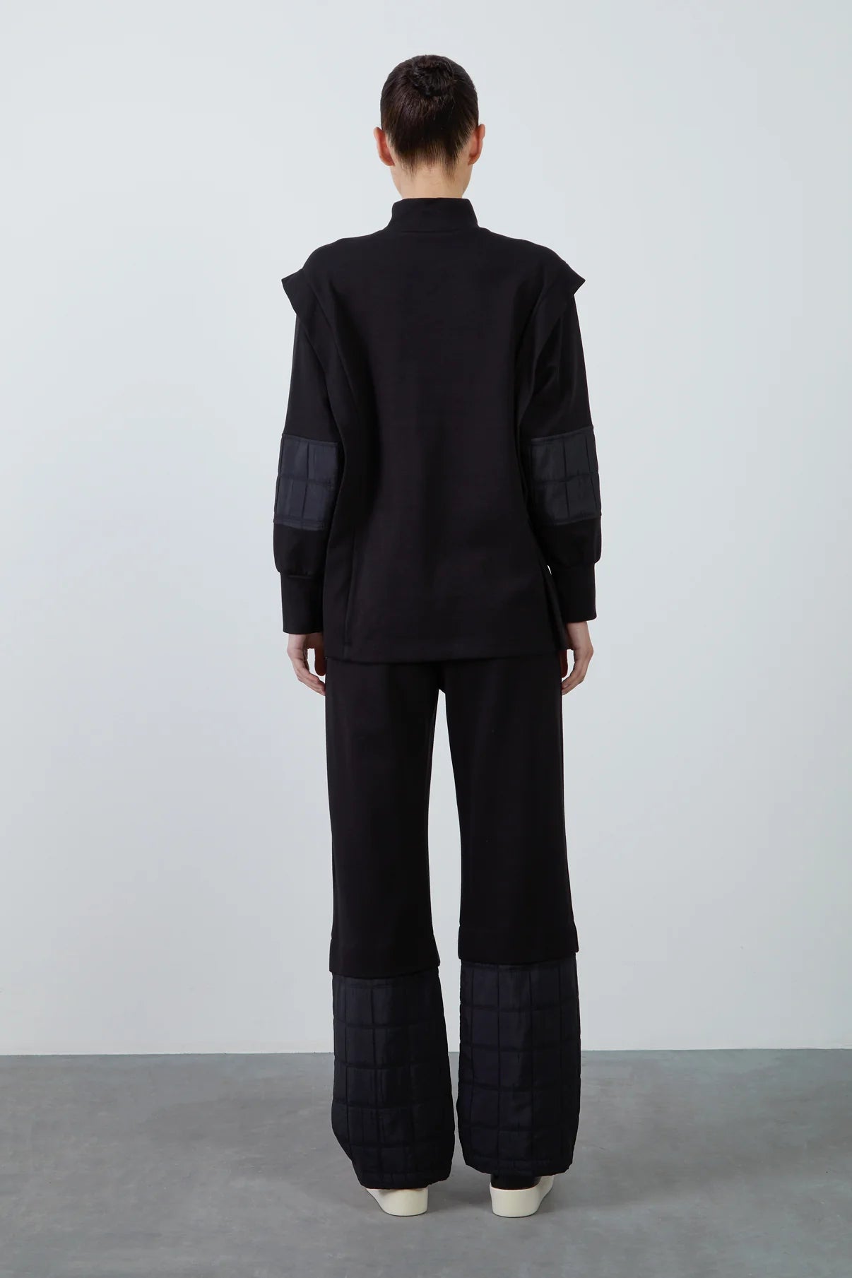 Beli Lastikli Pantolonlu Rahat Kesim Örme Haki Eşofman Takımı