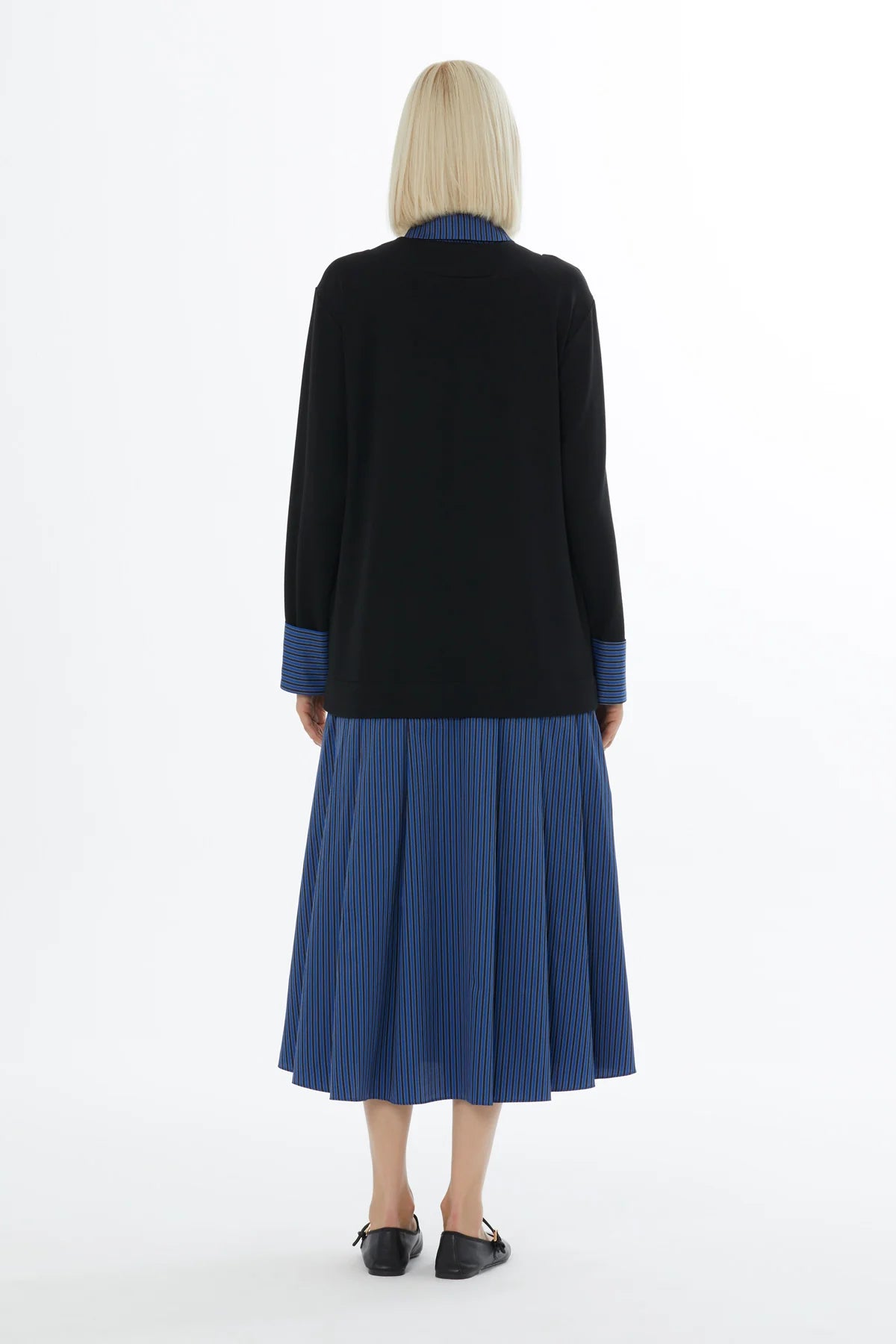 Uzun Kollu Yakalı Gömlek Detaylı Uzun Elbise