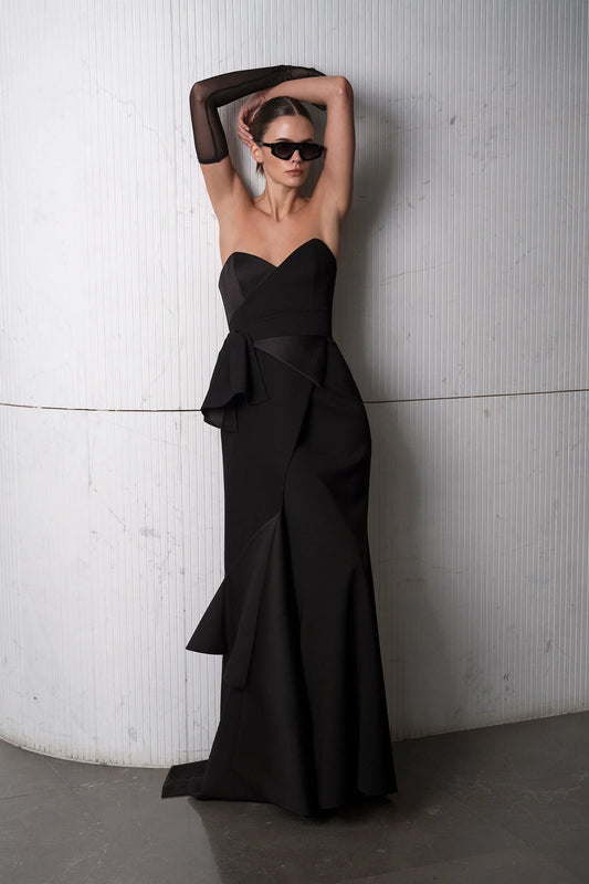 BELİ FİYONKLU STRAPLEZ YIRTMAÇLI ABİYE ELBİSE