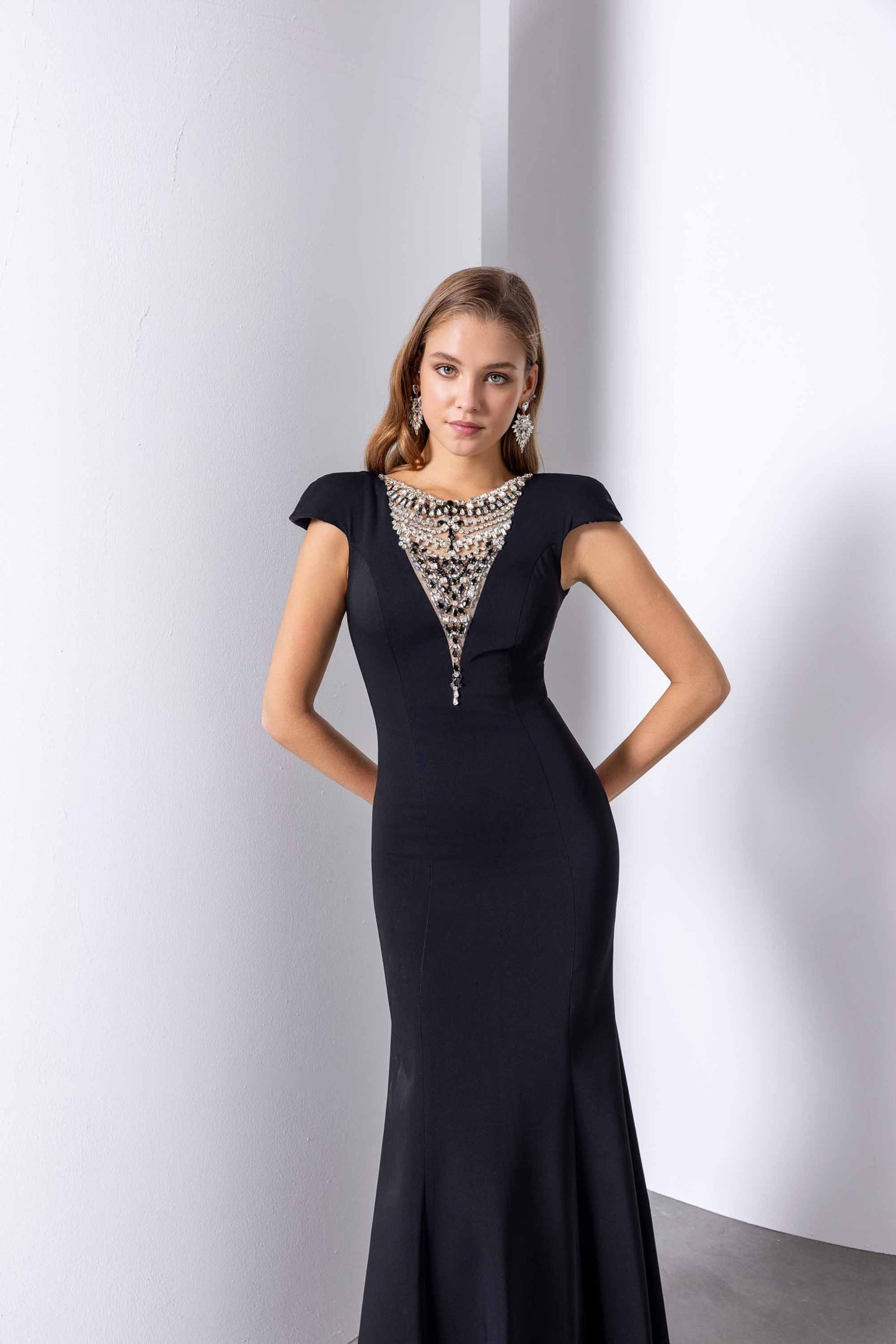 Black Crystal Evening Dress – Elegant Luxury Formal Dress 2276
