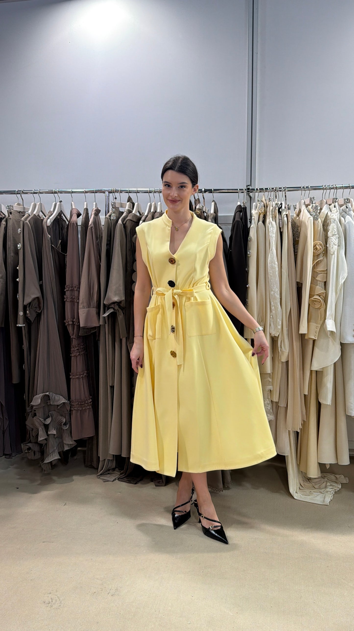 فستان اصفر ماكسي