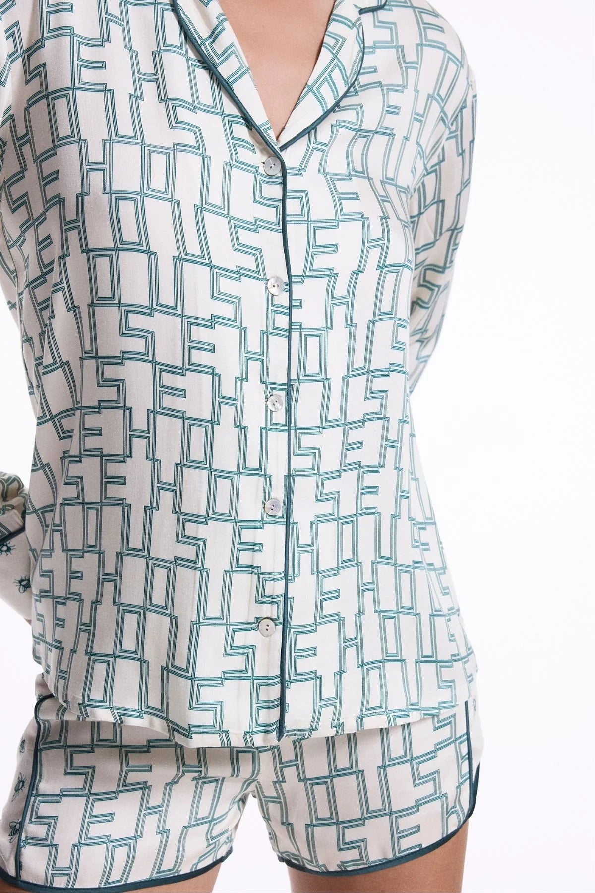 Bee Shorts Pajama Set