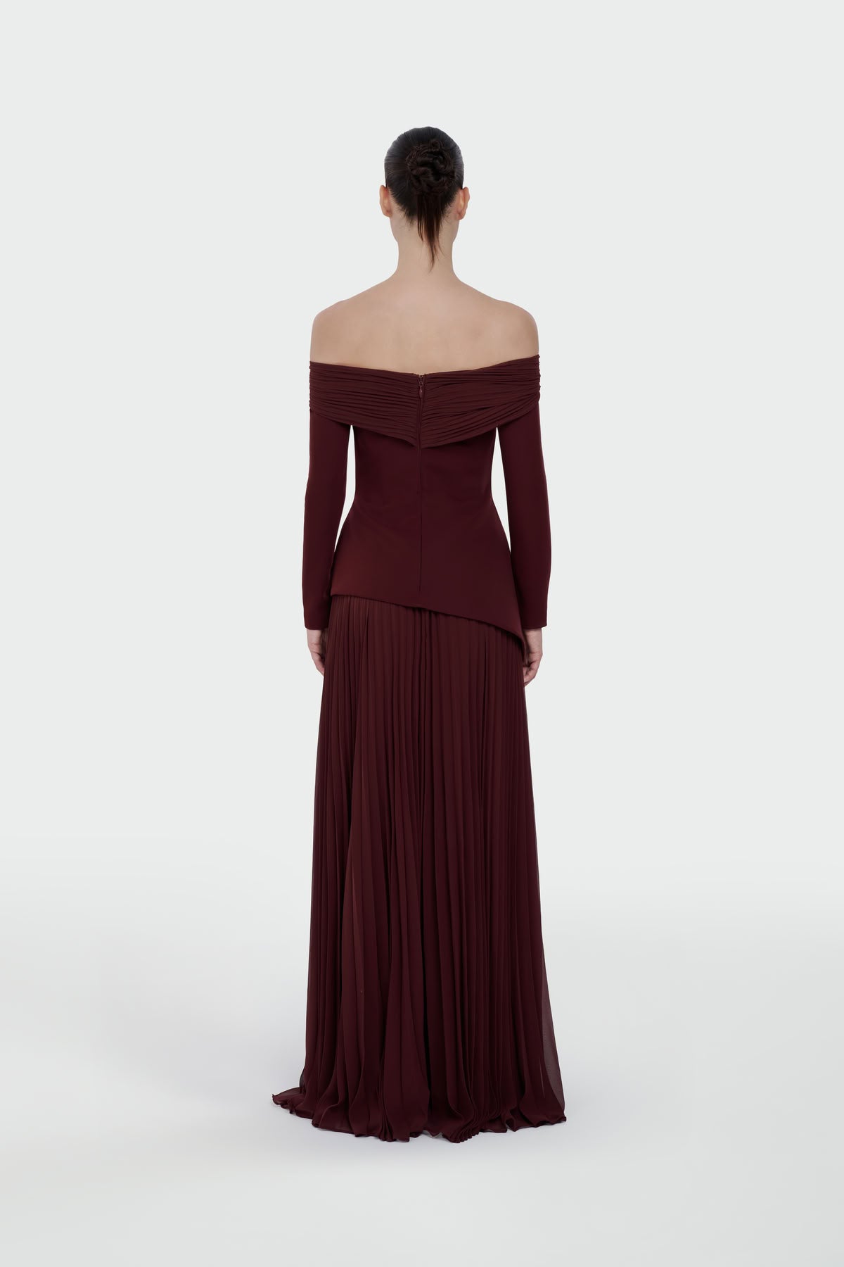 Off-Shoulder Pleated Maxi Dress 1308 )