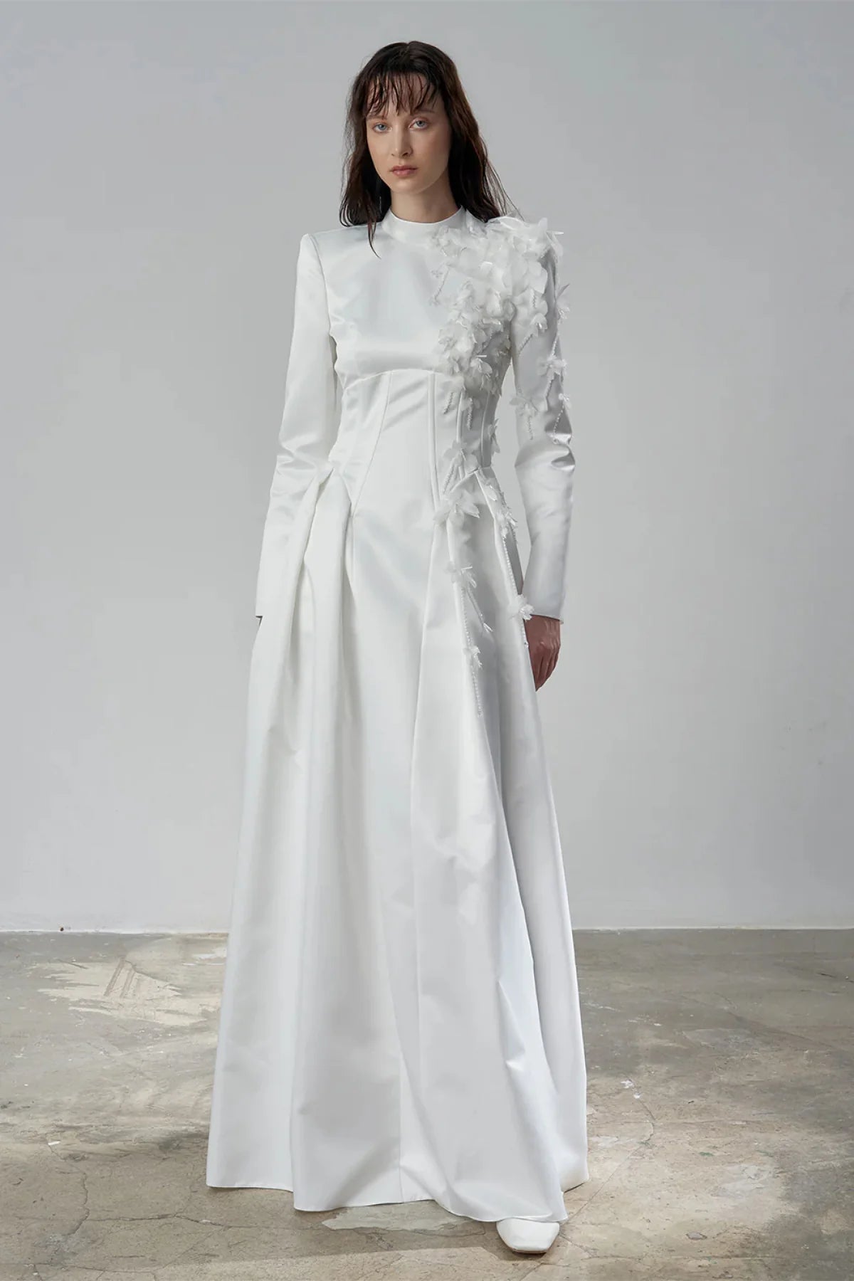 ÜÇ BOYUTLU ÇİÇEKLİ KORSAJLI UZUN ABİYE ELBİSE 2299