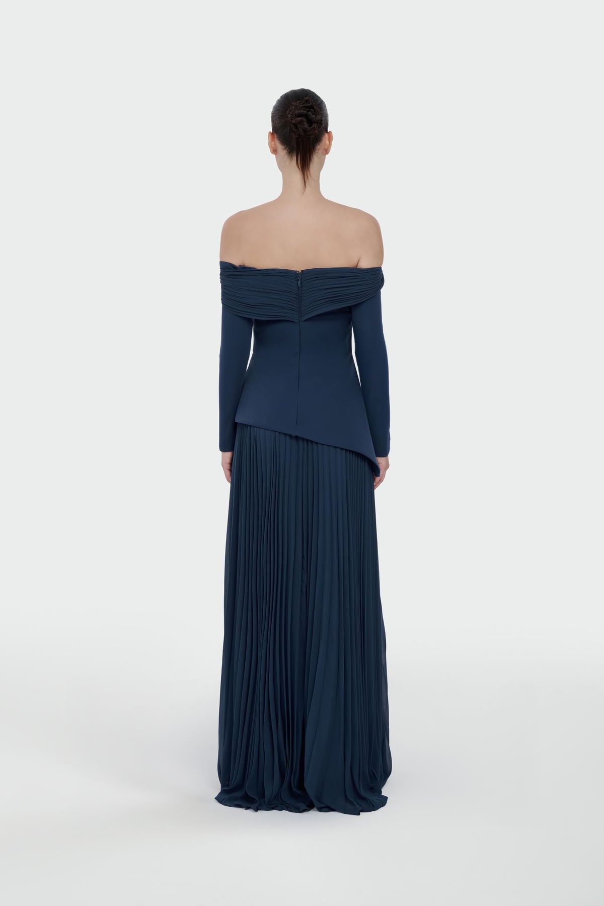 Off-Shoulder Pleated Maxi Dress 1308