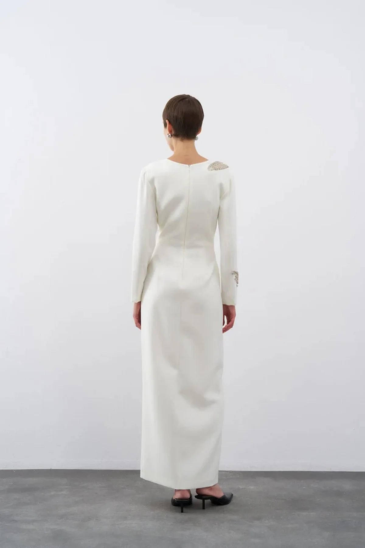 TAŞ İŞLEMELİ V YAKA ÖNDEN YIRTMAÇLI UZUN ABİYE ELBİSE2262