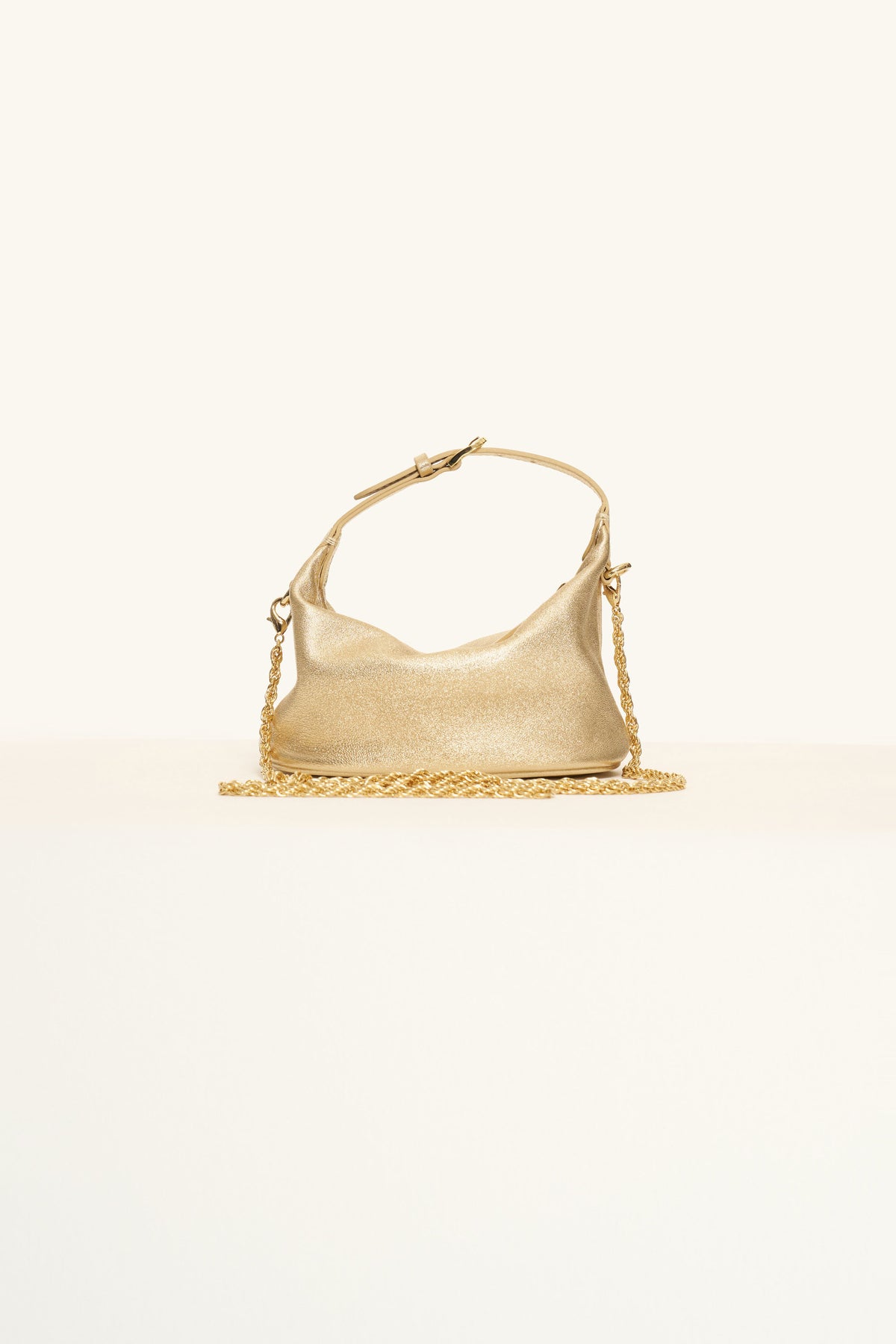 7506 – Slouchy Handbag with Chain Strap