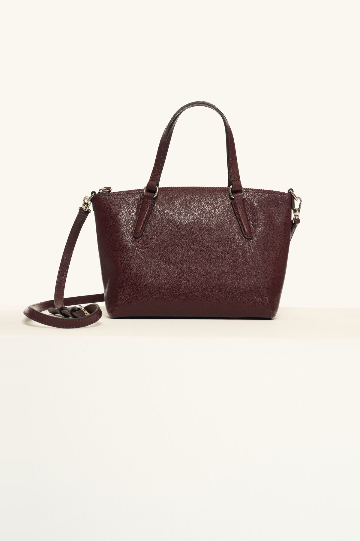 7511 – Textured Top-Handle Tote Bag