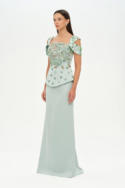 Elegant embellished gown 2711