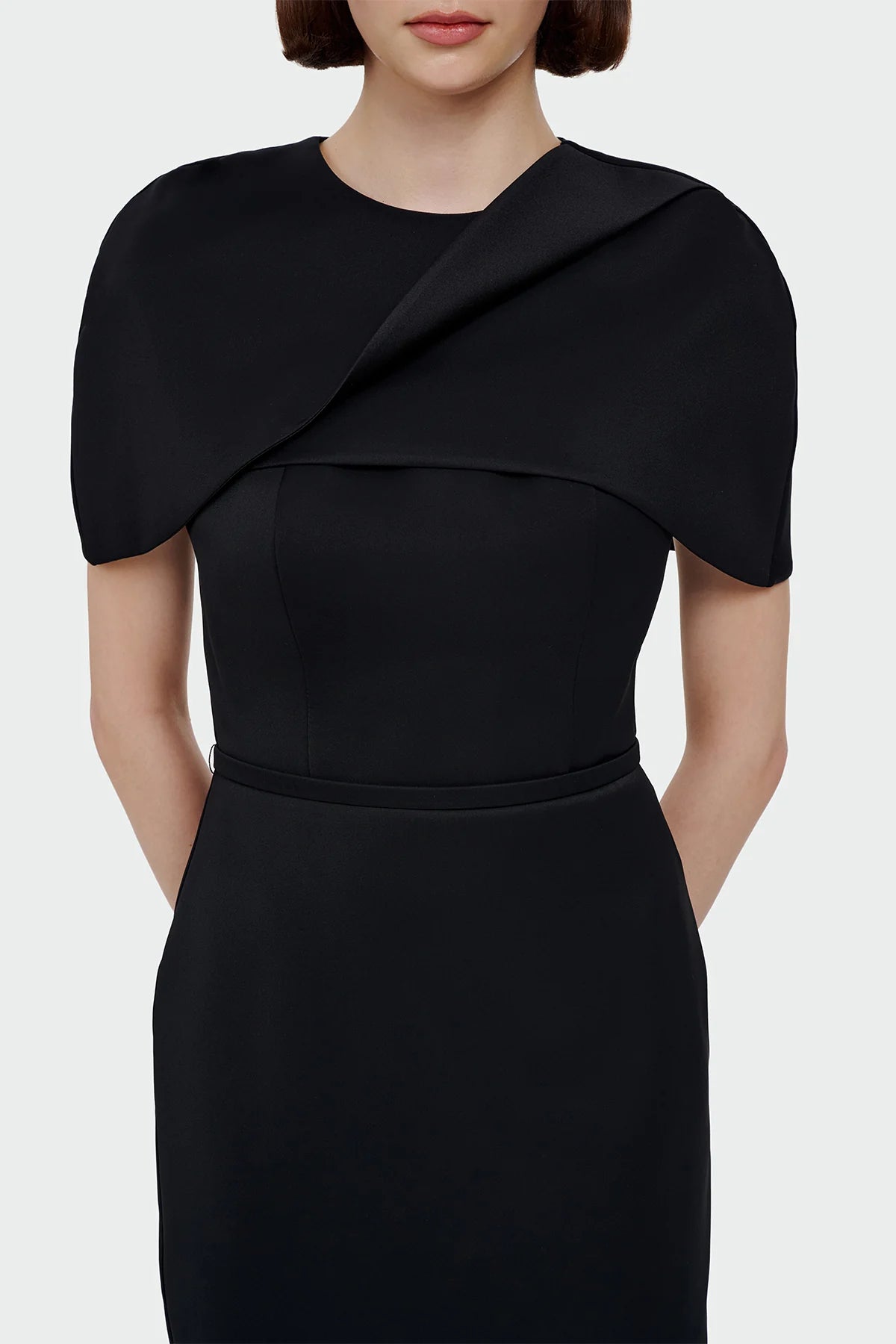 Elegant Evening Dress with Cape – Luxury Formal Dress 1390