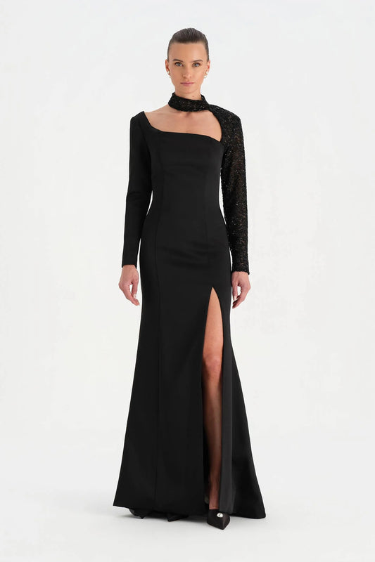 فستان سهرة بكتف واحد مطرز مع فتحة جانبية – 26044C