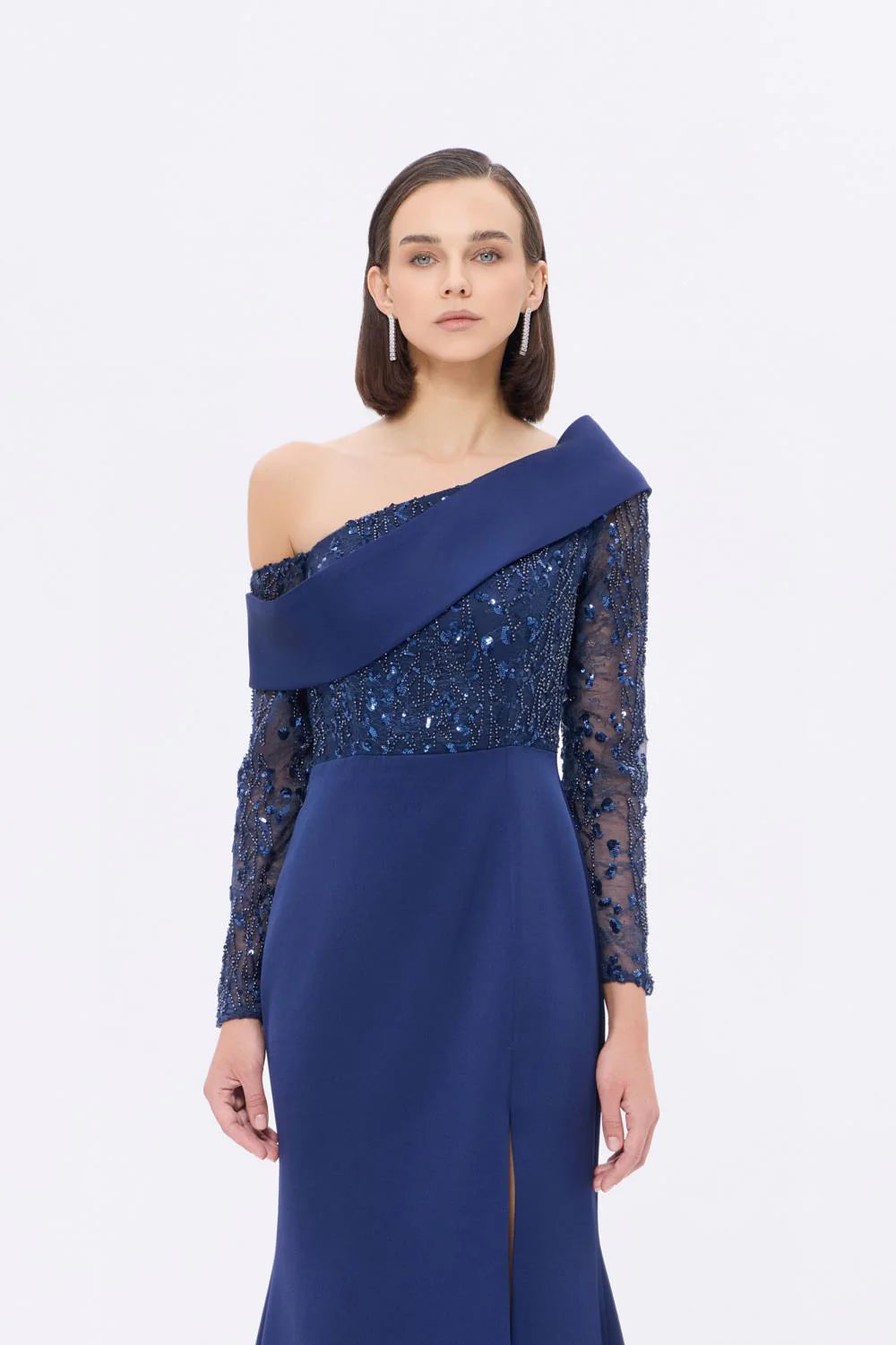 İŞLEME DETAYLI YIRTMAÇLI UZUN ABİYE ELBİSE - 9342C