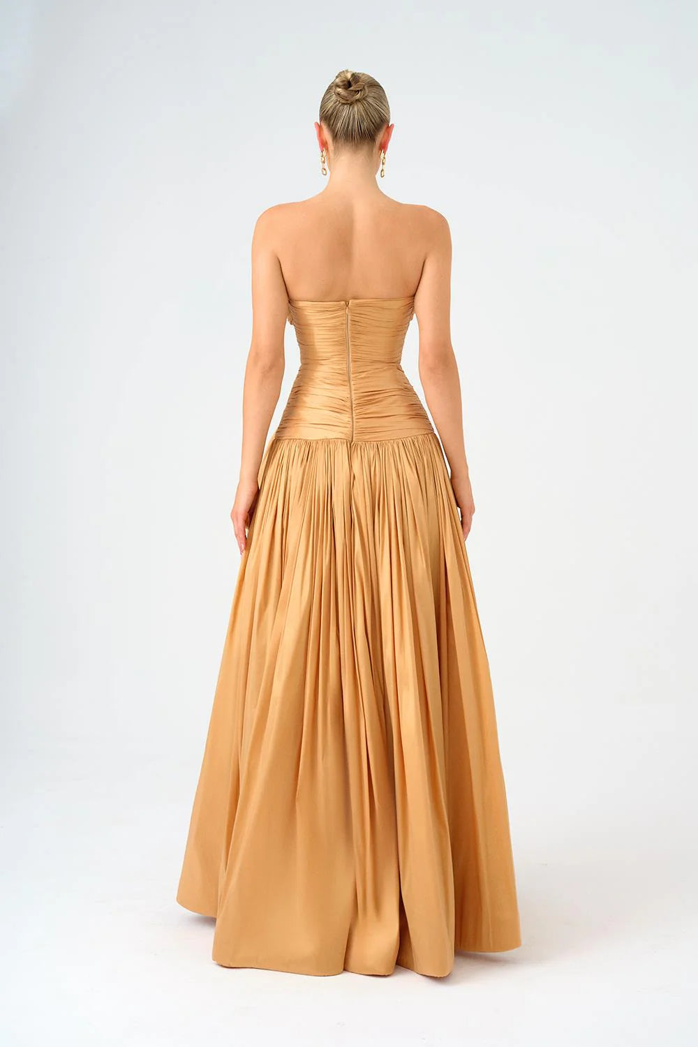 FİYONK DETAYLI STRAPLEZ YAKA TAFTA UZUN ABİYE ELBİSE - 9173C