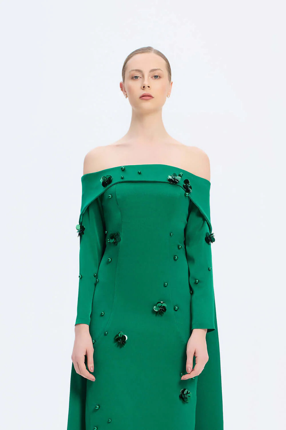 KAYIK YAKA AKSESUAR DETAYLI UZUN ABİYE ELBİSE - 01026C