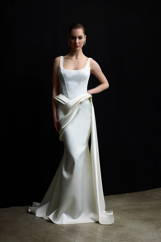 فستان ابيض  سايز 36