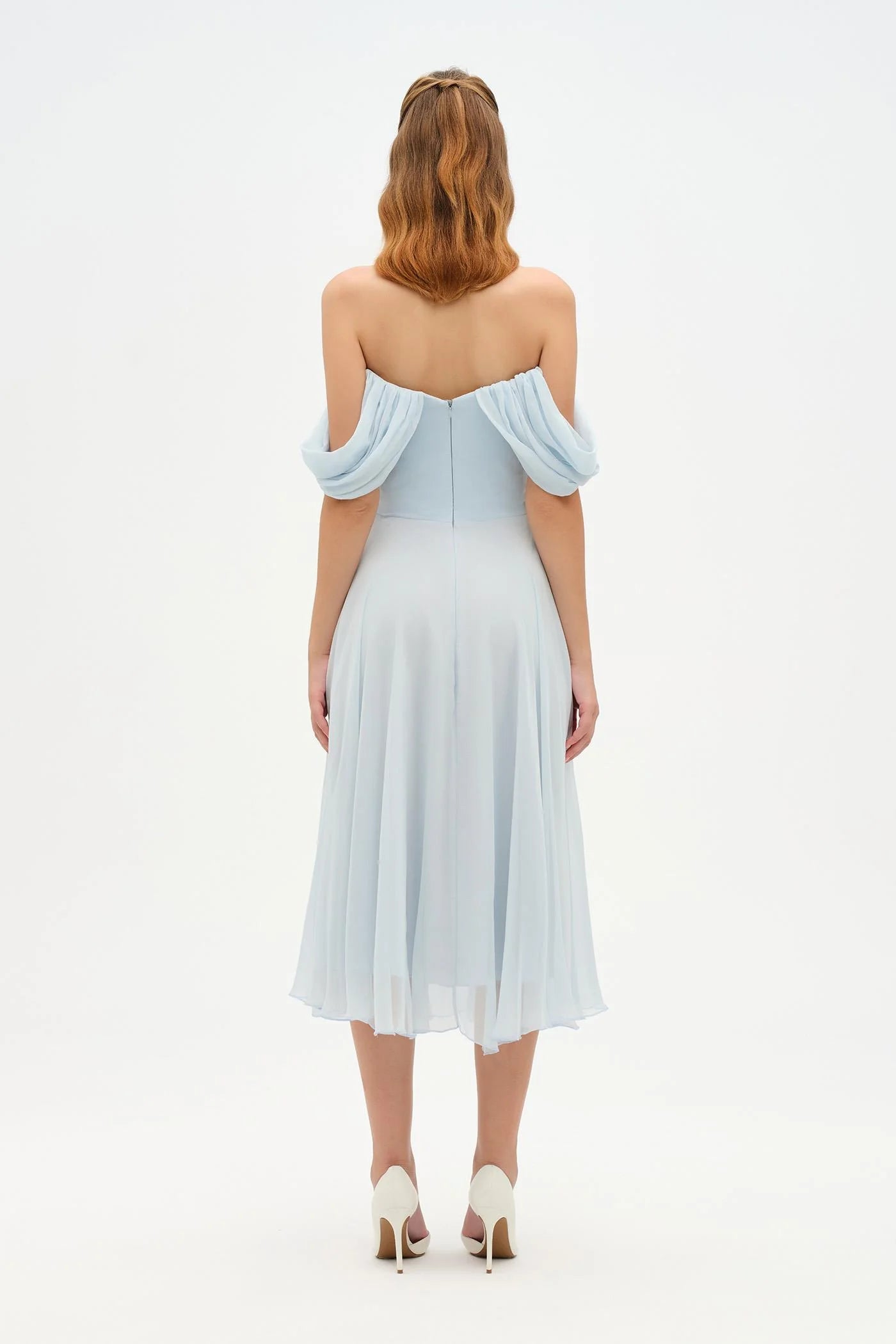 DÜŞÜK KOL İNCE DRAPE DETAYLI MİDİ ŞİFON ABİYE ELBİSE - 26202C