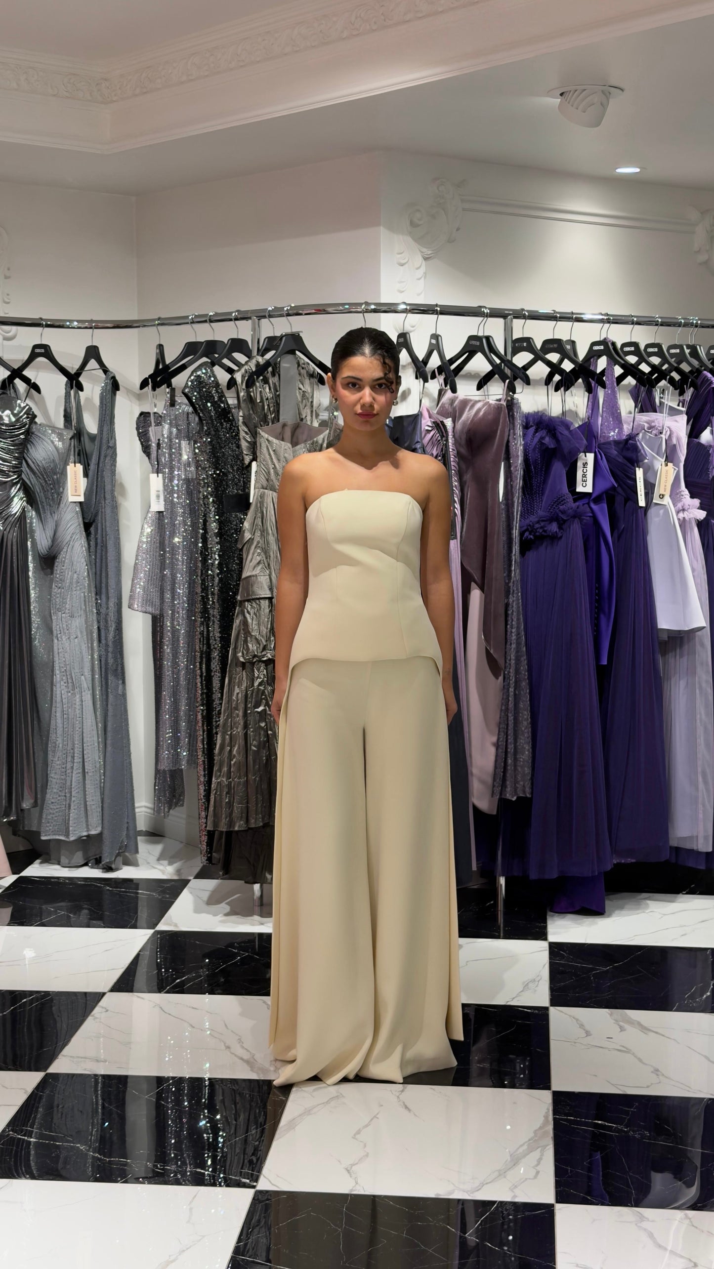 STRAPLEZ KUYRUK DETAYLI ABİYE TAKIM 21033