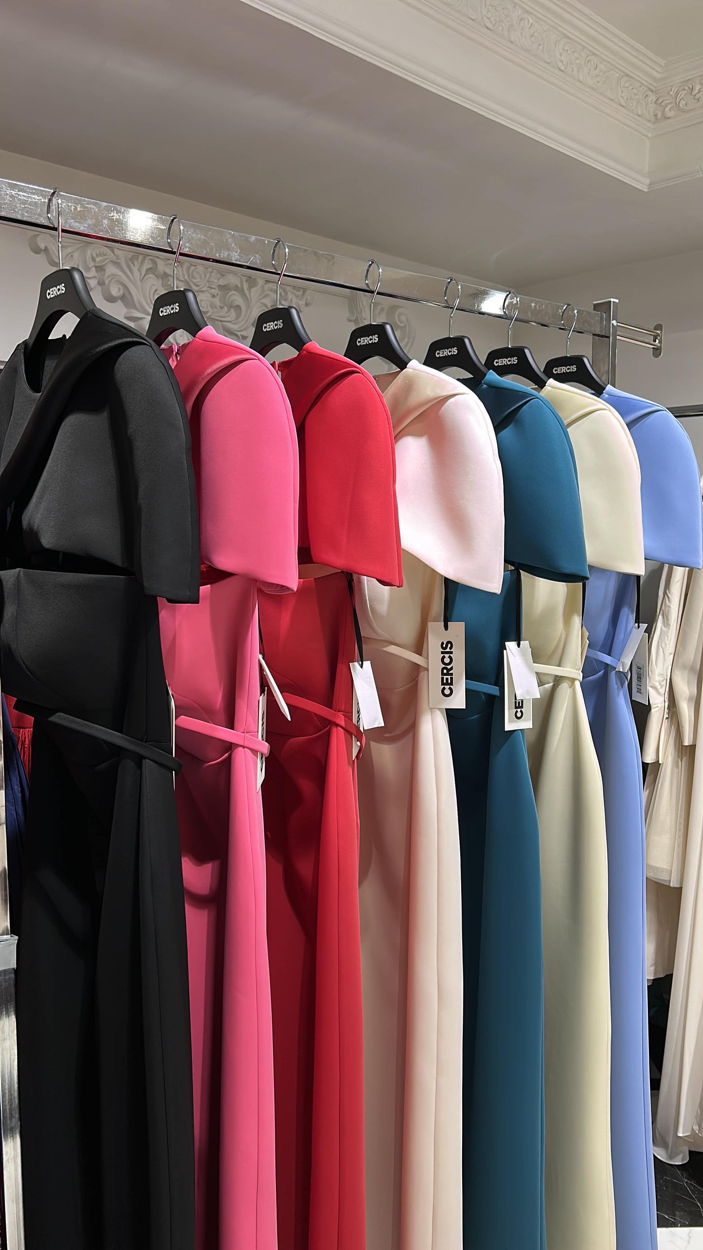 Elegant Evening Dress with Cape – Luxury Formal Dress 1390