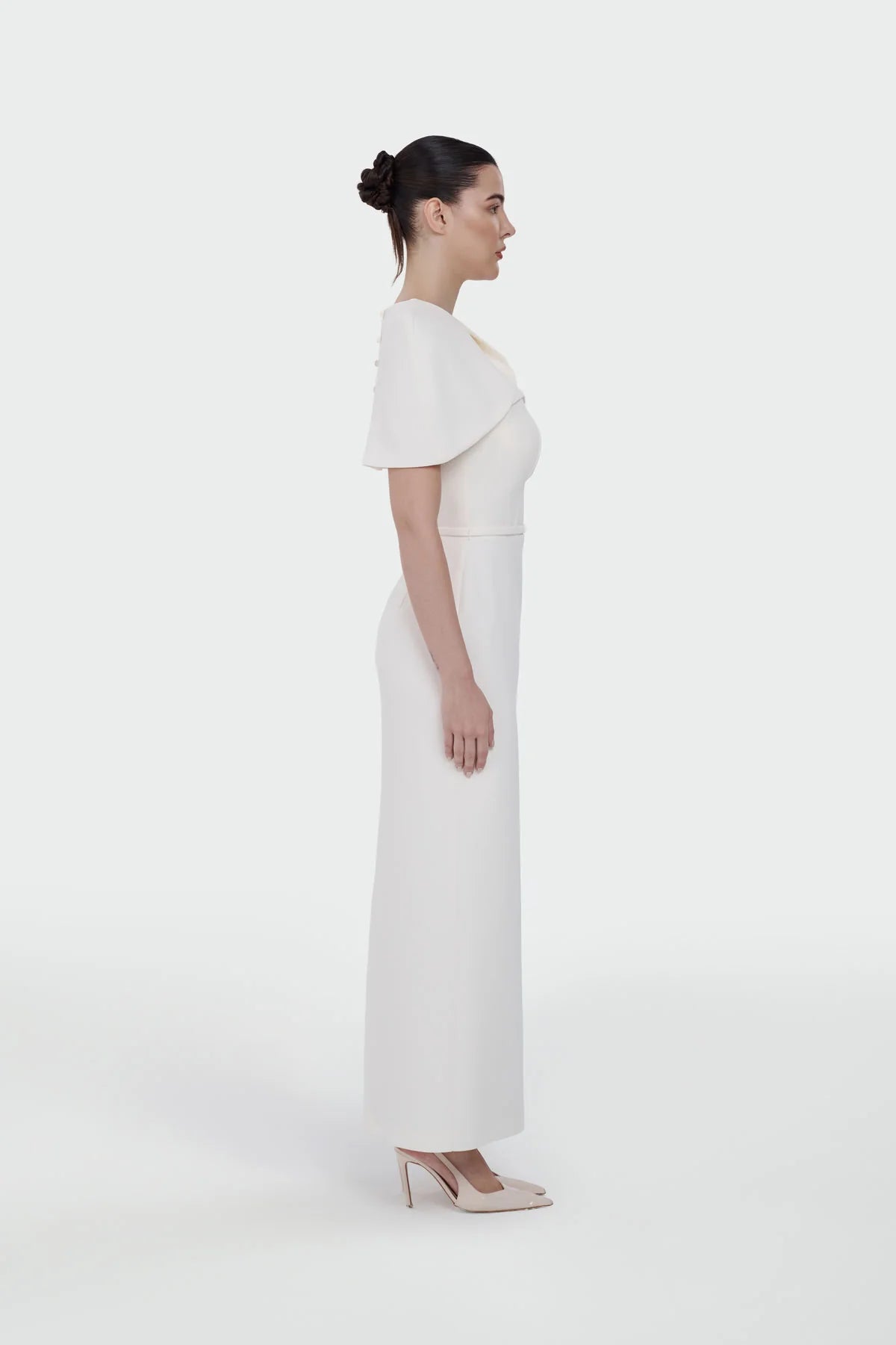 Elegant Evening Dress with Cape – Luxury Formal Dress 1390