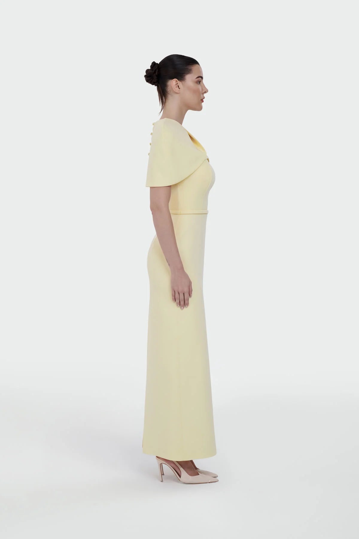 Elegant Evening Dress with Cape – Luxury Formal Dress 1390