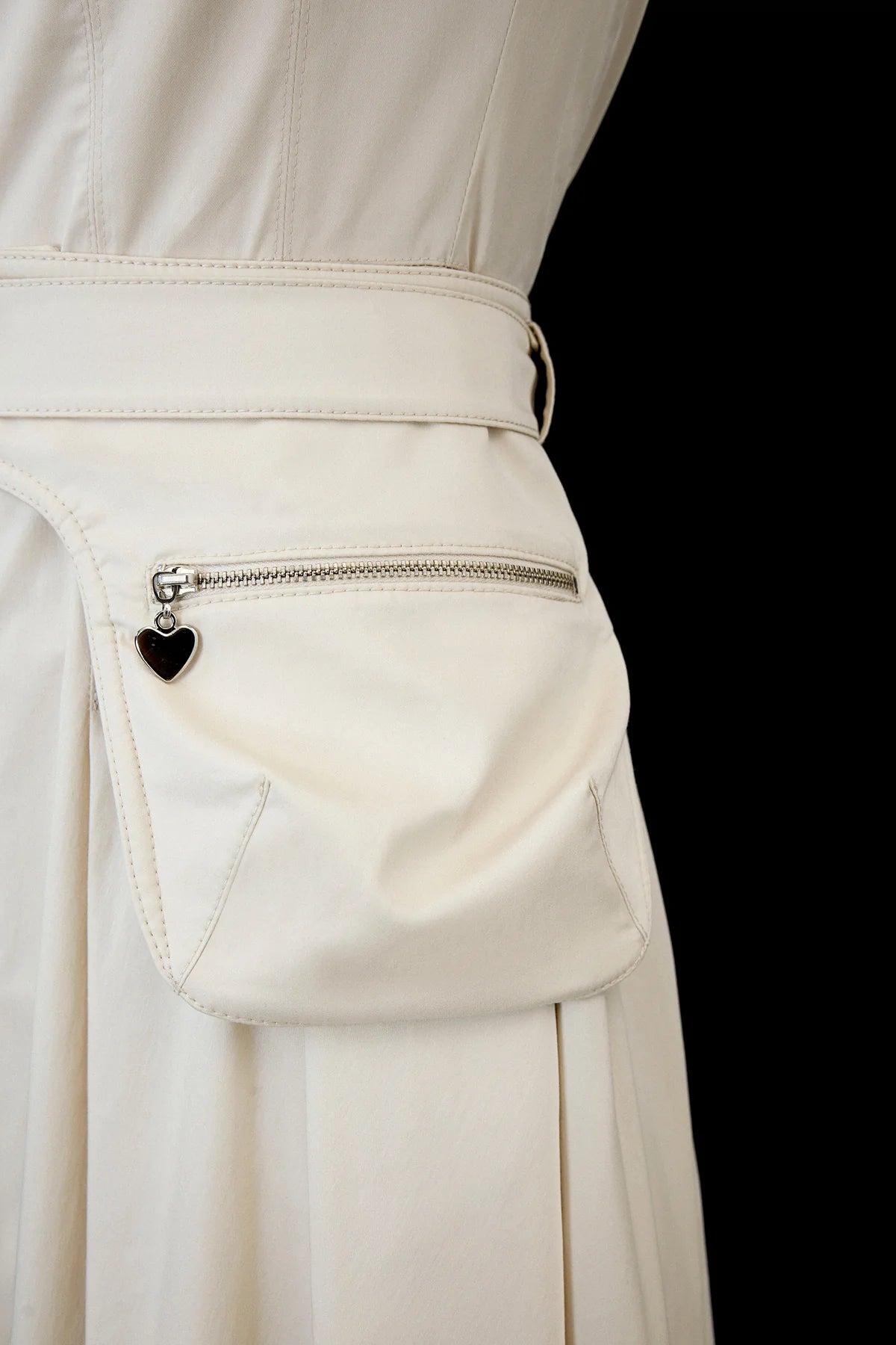 GÖMLEK YAKA BEL KUŞAKLI MİDİ ELBİSE9117