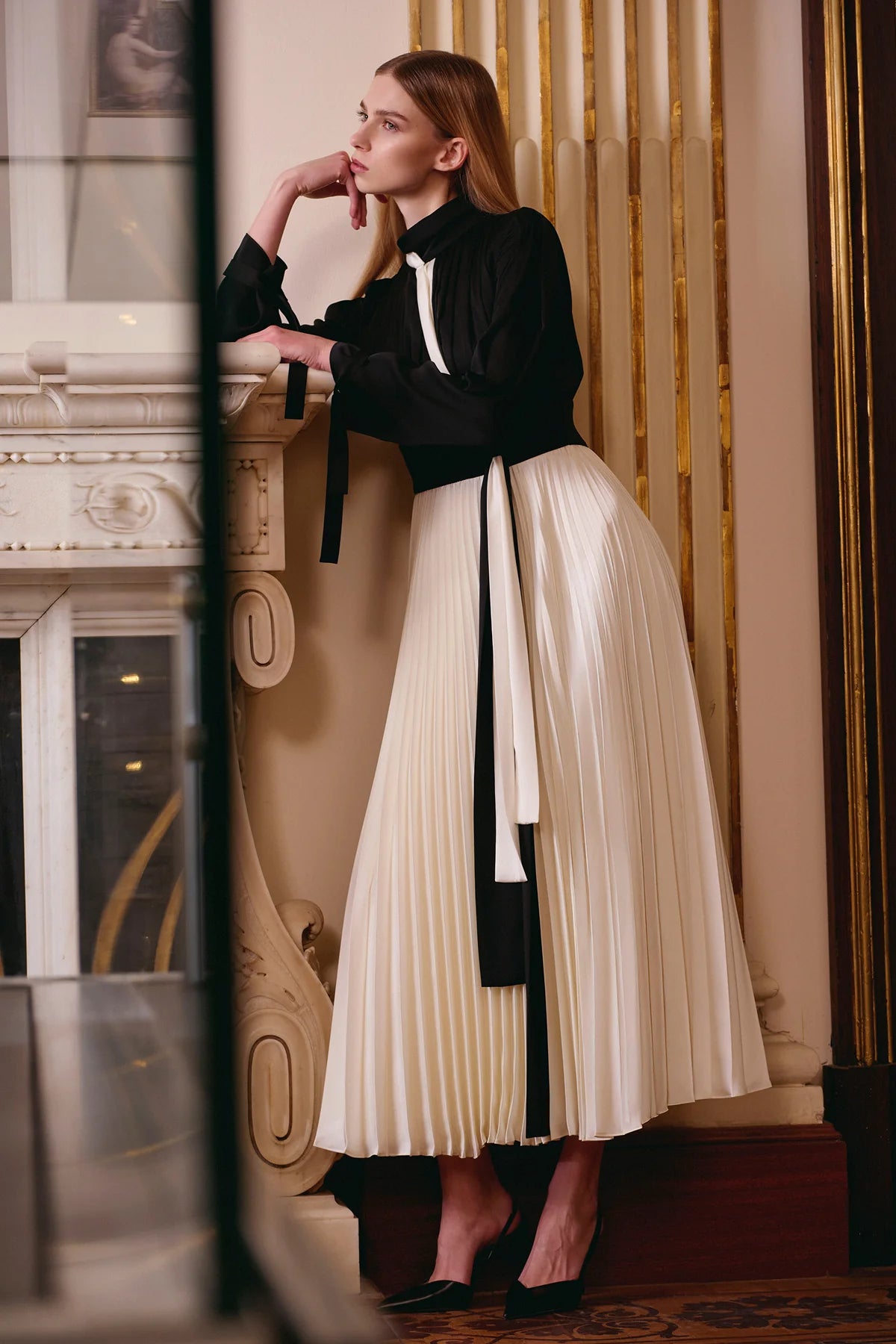 فستان ابيض اسود مقاس 36-38