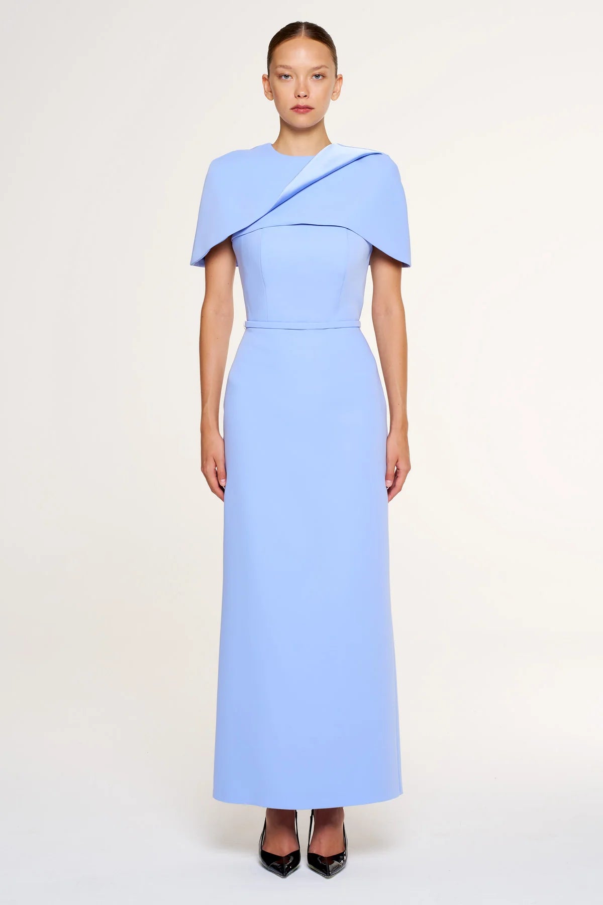 Elegant Evening Dress with Cape – Luxury Formal Dress 1390