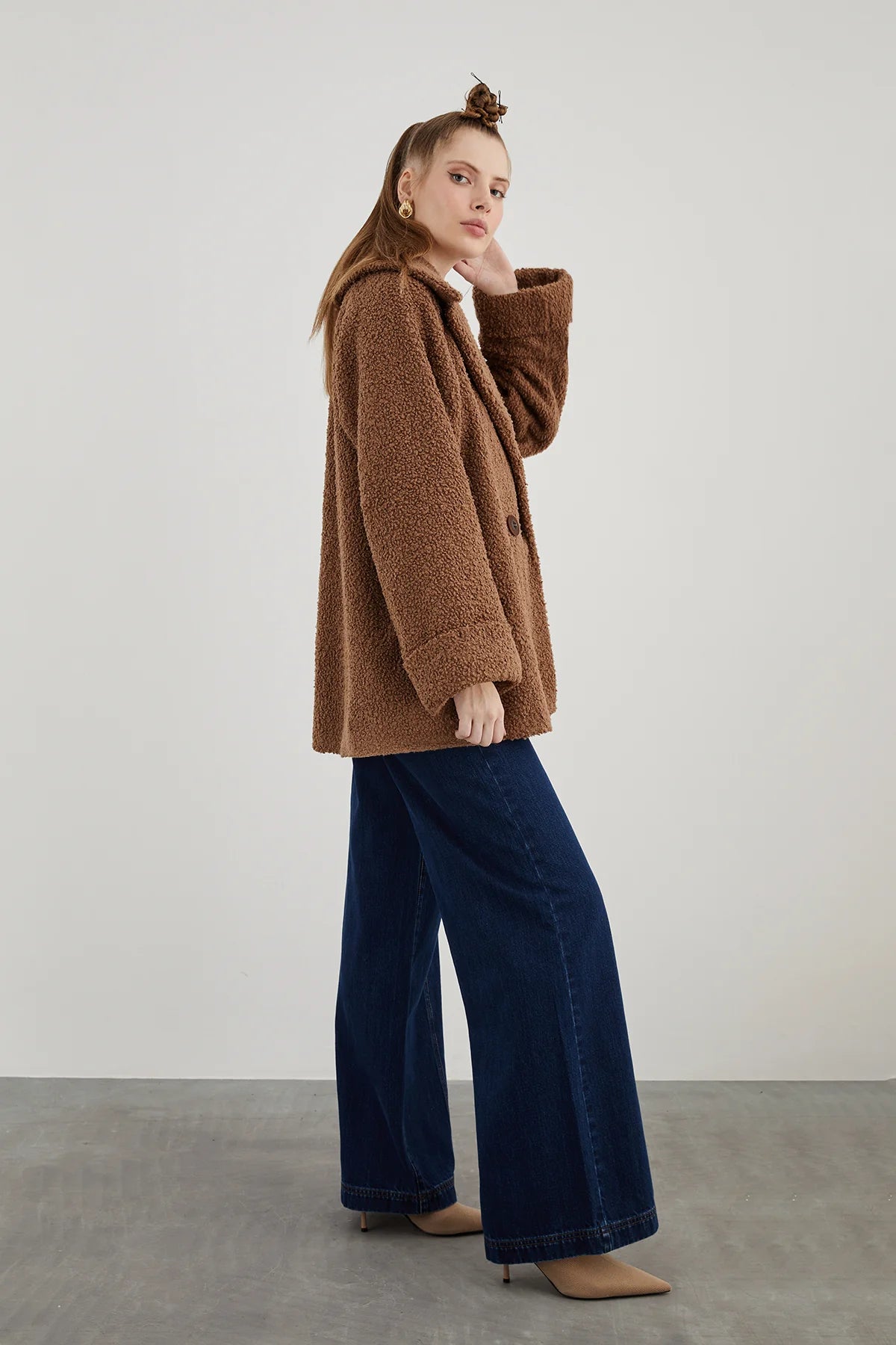 Kruvaze Kesim Duble Kollu Oversıze Peluş Kaban