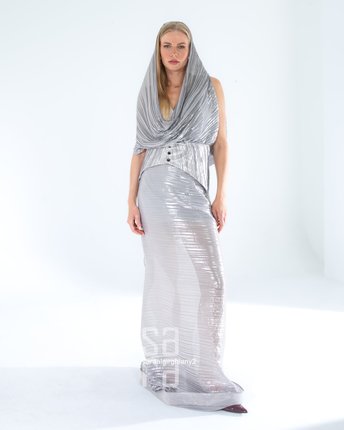 gümüş elbise