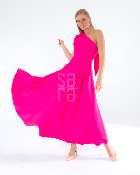 Tek Omuz Düğüm Detaylı Uzun Elbise
 2215