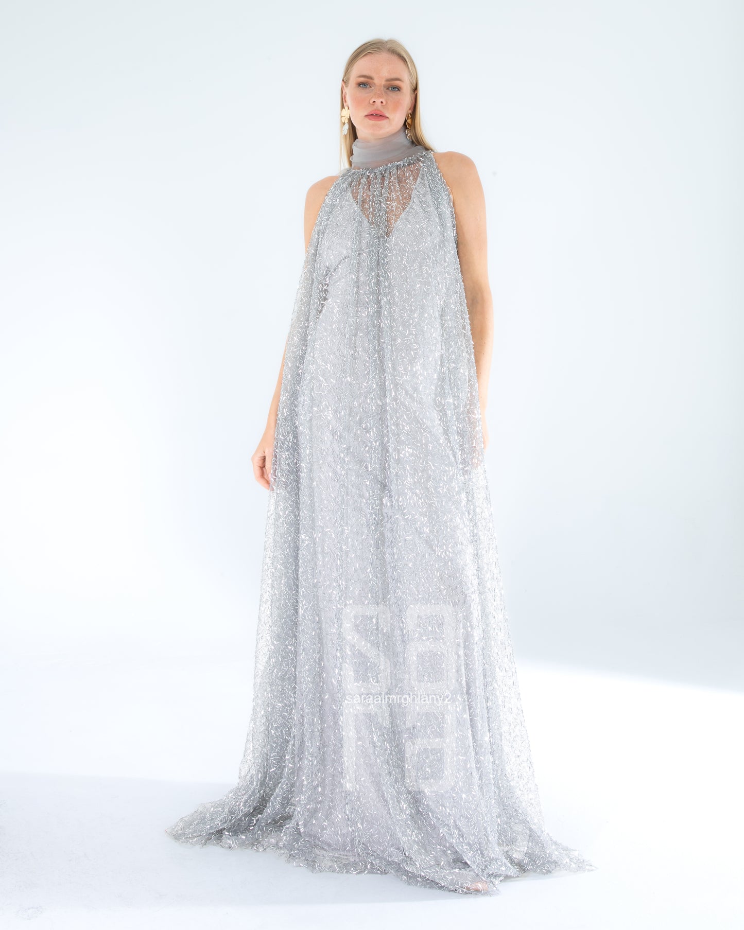 Payetli Kolsuz Uzun Abiye Elbise