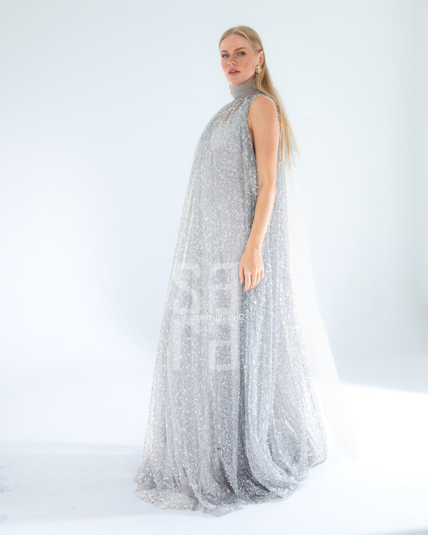 Payetli Kolsuz Uzun Abiye Elbise