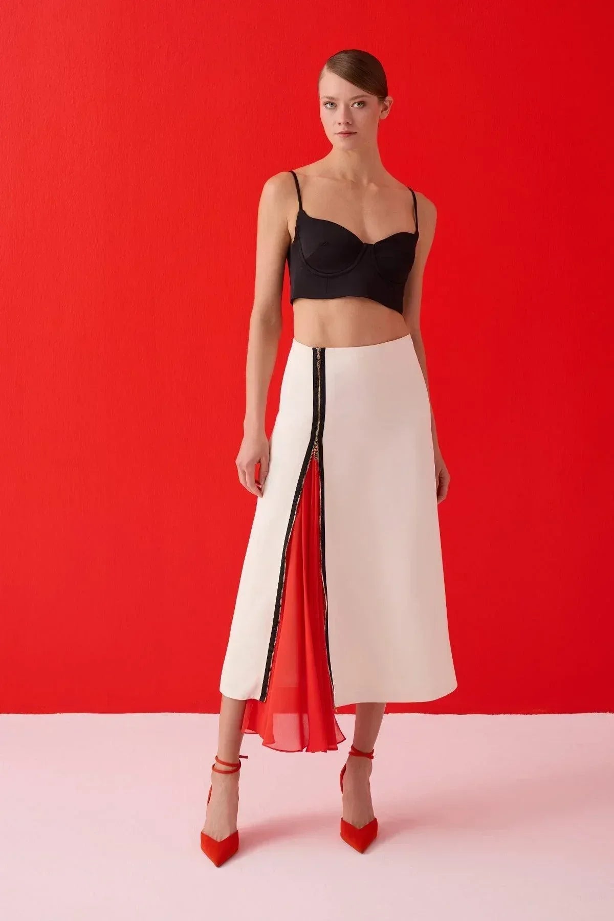 ŞİFON VE FERMUAR DETAYLI EKRU UZUN ETEK