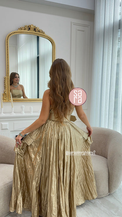 فستان سهرة طويل لامع بدون حمالات بجيوب وتفاصيل حزام 2201