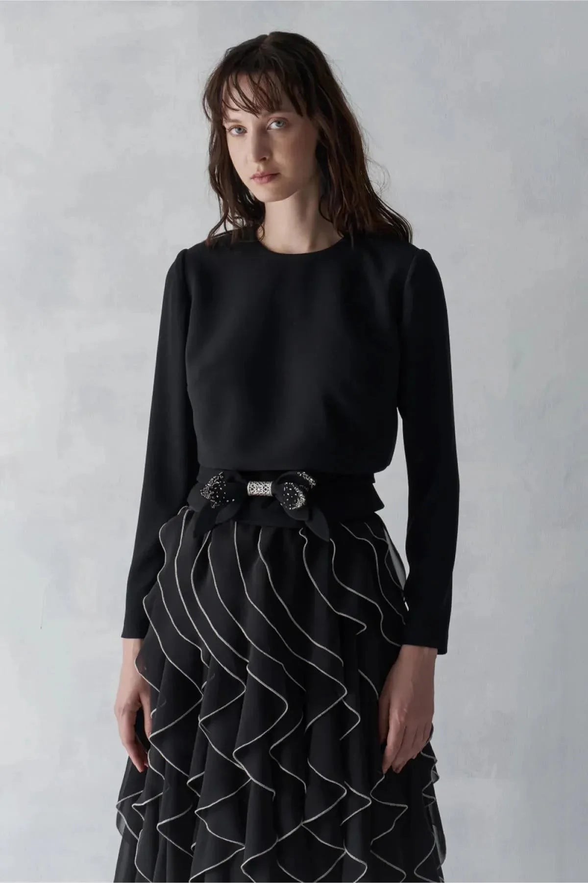 ETEĞİ FIRFIR DETAYLI BELİ FİYONKLU TAKIM