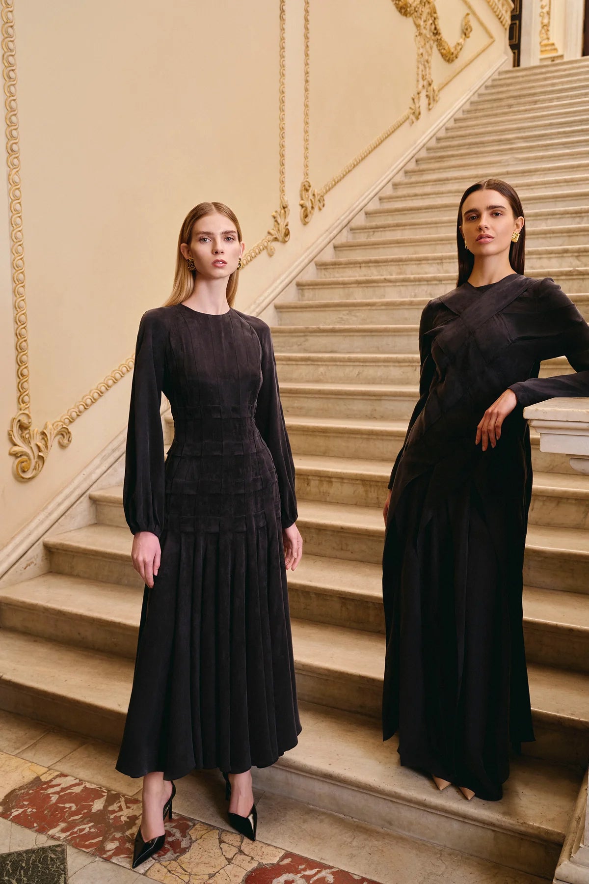 TENCEL PLİSE DETAYLI UZUN ELBİSE 2271