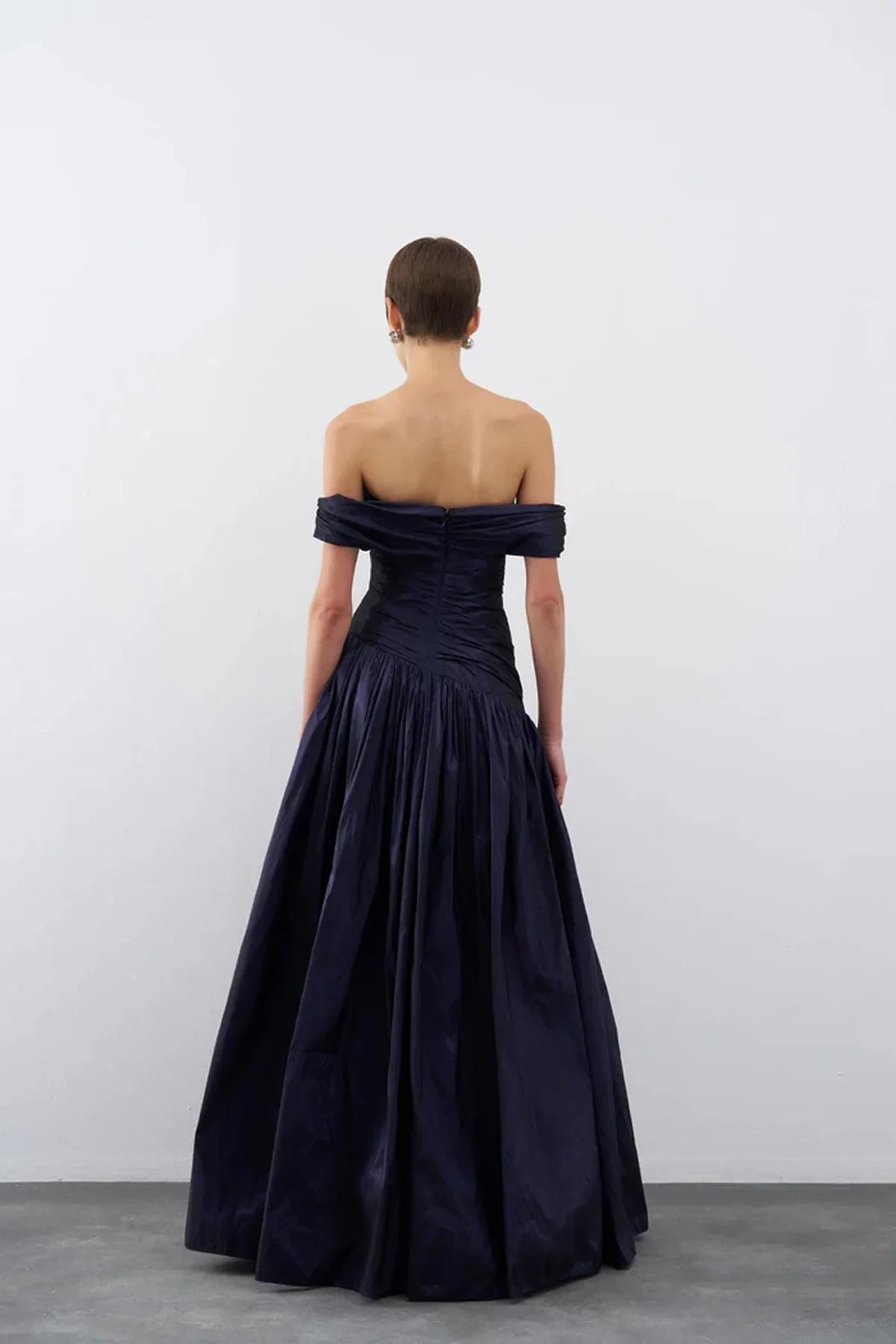 TAFTA KAYIK YAKA KABARIK UZUN ABİYE ELBİSE