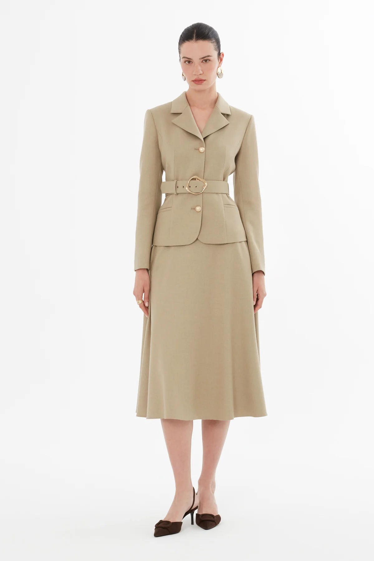 Düğmeli Kemerli Ceket Ve Etekli Takım