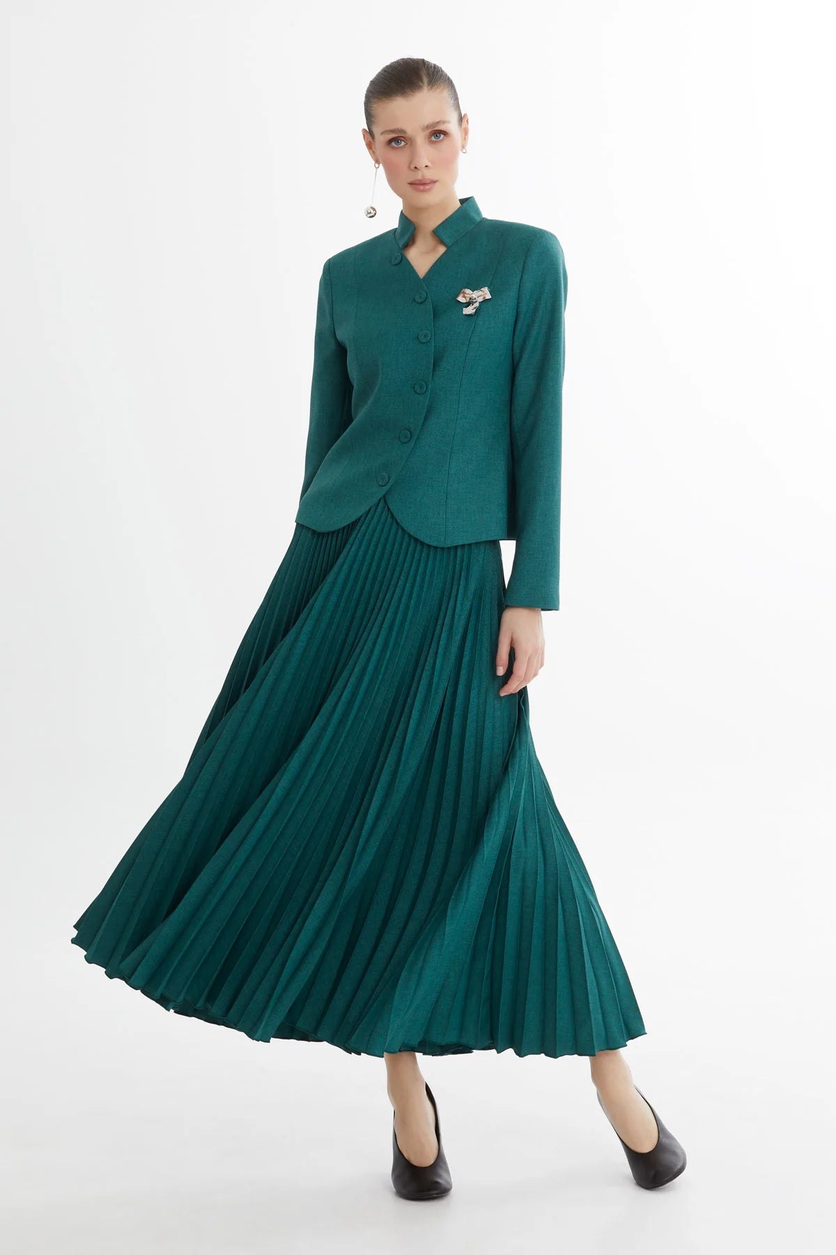 Kruvaze Kapama Ceket Ve Piliseli Etekli Takım